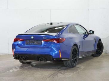 BMW M4 — photo 4
