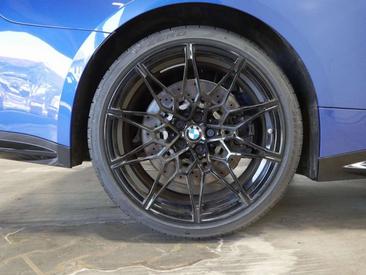 BMW M4 — photo 5