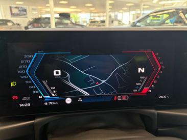 BMW M2 Coupe — photo 11