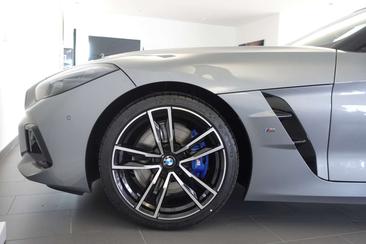 BMW Z4 M40i — photo 16