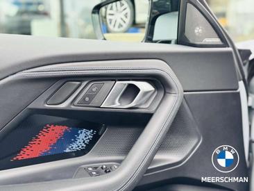 BMW M2 Coupe — photo 11
