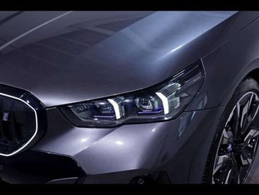 BMW I5 Touring M Sport EDrive40 — photo 24