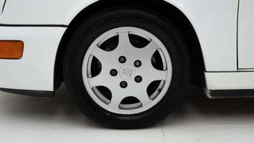 Porsche 964 Carrera 2 — photo 12