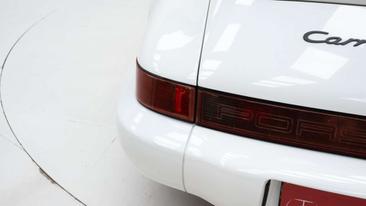 Porsche 964 Carrera 2 — photo 14