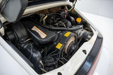 Porsche 964 Carrera 2 — photo 25