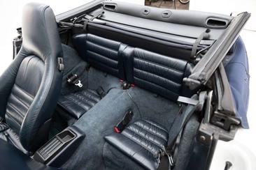 Porsche 964 Carrera 2 — photo 28
