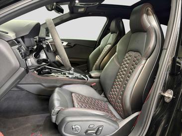 Audi RS4 Competition — photo 7