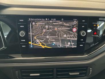 Volkswagen Taigo R-Line — photo 11