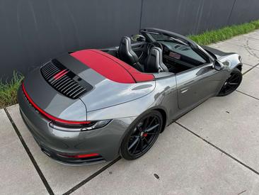 Porsche 992 I Carrera 4S — photo 29