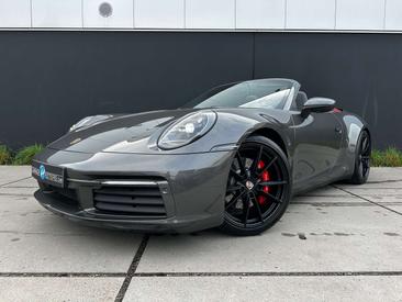 Porsche 992 I Carrera 4S — photo 38