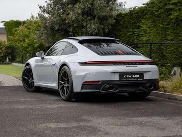 Porsche 992 II — photo 2