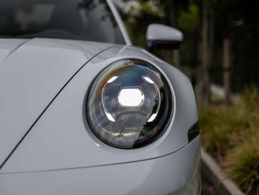 Porsche 992 II — photo 13