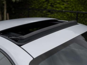 Porsche 992 II — photo 19