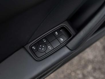 Porsche 992 II — photo 30