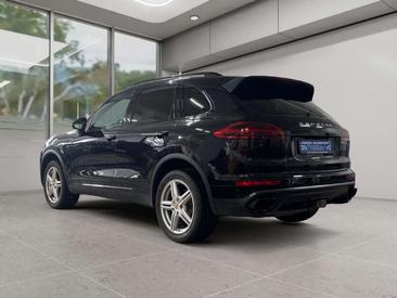 Porsche Cayenne III — photo 6
