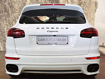 Porsche Cayenne III — photo 6