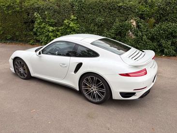 Porsche 991 Turbo S — photo 2