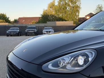 Porsche Cayenne III Turbo S — photo 9