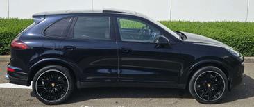 Porsche Cayenne III — photo 10