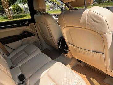 Porsche Cayenne III E-hybrid S — photo 9