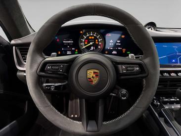 Porsche 991 II GT3 — photo 13