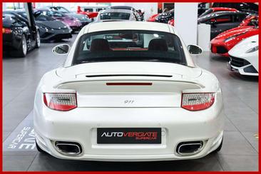 Porsche 997 II Turbo S — photo 4