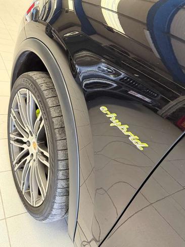 Porsche Cayenne III Turbo — photo 6