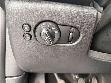 Mini Hatch Cooper — photo 20