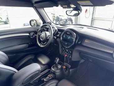Mini Cabrio COOPER S — photo 15