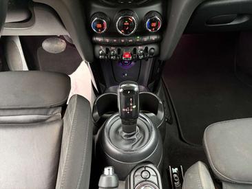 Mini Cooper — photo 10