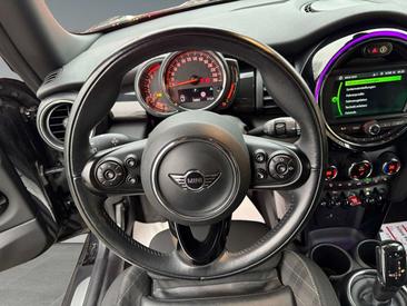 Mini Cooper — photo 11