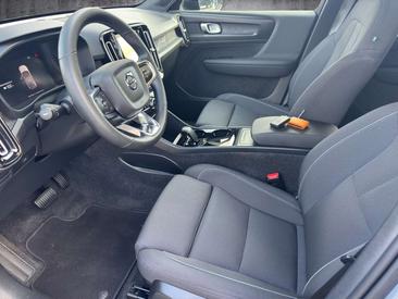 Volvo C40 Recharge Core — photo 9