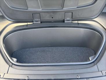 Volvo C40 Recharge Core — photo 19
