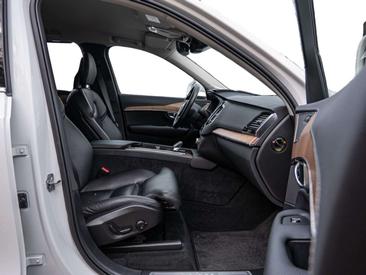 Volvo XC90 D5 Inscription — photo 4