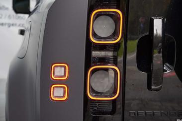 Land Rover Defender 110 SE Black P400e — photo 12