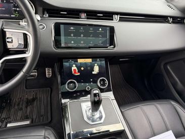 Land Rover Range Rover Evoque P300e R-Dynamic S — photo 10