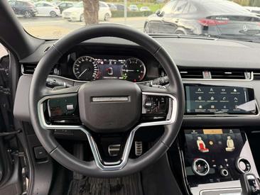 Land Rover Range Rover Evoque P300e R-Dynamic S — photo 12