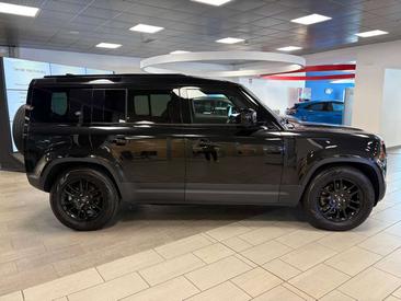 Land Rover Defender 110 SE 3.0 Ibrido/diesel 200cv — photo 8