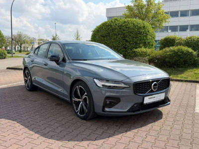 Volvo S60 B5 Ultimate - 2025 - Joinsteer - #1
