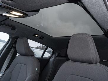 Volvo C40 Recharge Core — photo 7