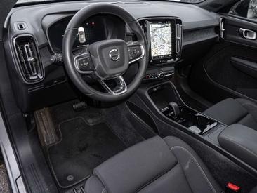 Volvo C40 Recharge Core — photo 9