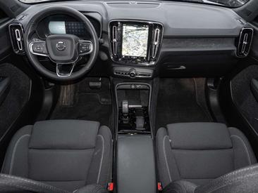 Volvo C40 Recharge Core — photo 10