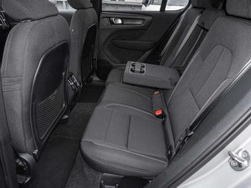 Volvo C40 Recharge Core — photo 16