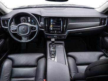 Volvo V90 D4 — photo 6