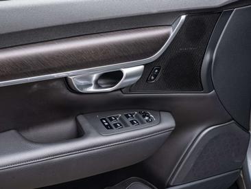 Volvo V90 D4 — photo 16