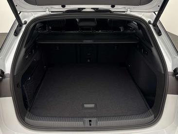 Volkswagen ID.7 — photo 13