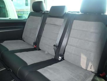 Volkswagen Multivan Highline — photo 9