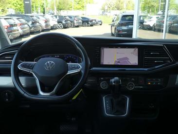 Volkswagen Multivan Highline — photo 15