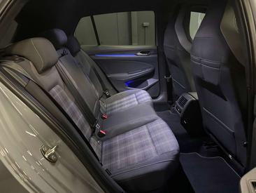 Volkswagen Golf GTD — photo 26
