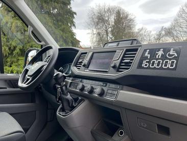 Volkswagen Crafter — photo 14